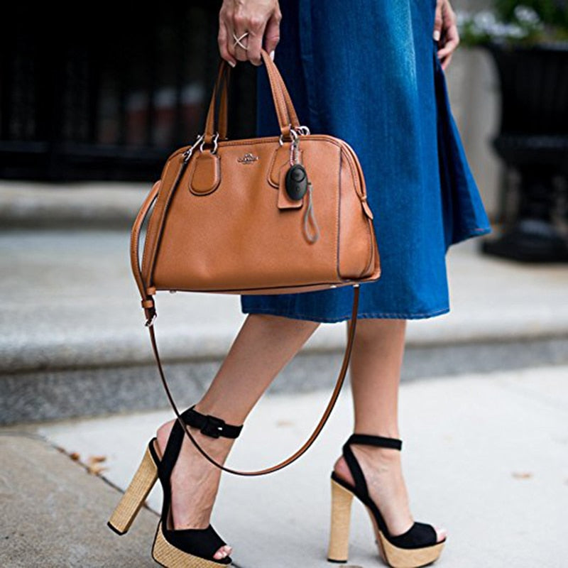 Alarme de Sécurité Personnelle 140 dB – Alerte d'Urgence avec LED Intégrée